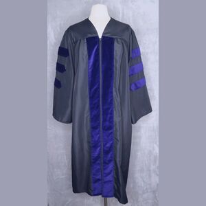 JOSTEN’S THE EVOLUTION GOWN Doctor 5’4”-5’5” Black & Royal Purple Velvet *No Cap